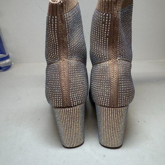 Wild Pair Womens 6.5 M Nude Bling Rhinestone Pull On Block Heel Boots DISPLAYGZ4 - Picture 5 of 5